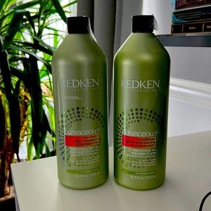 Redken Curvaceous 33.8 oz shampoo/conditioner duo
